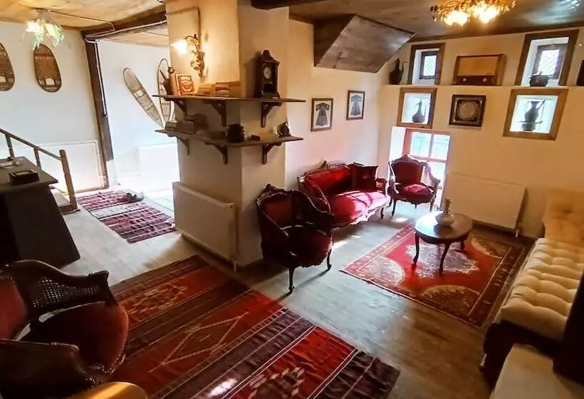 Aamiaismajoitus (B&B) Arslan Bey Konağı Butik Otel