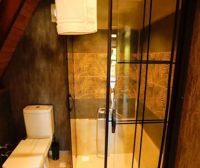 Aamiaismajoitus (B&B) Pafuli Bungalov