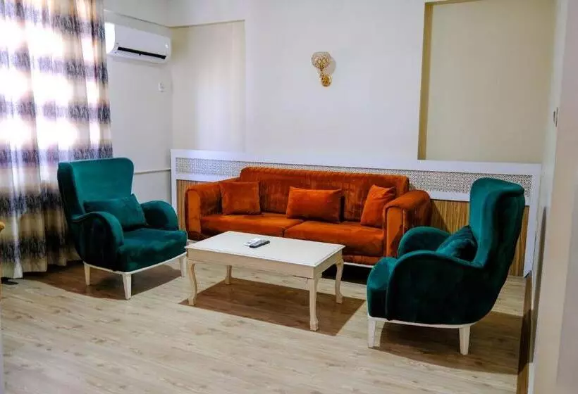 هتل Grand Gulizar