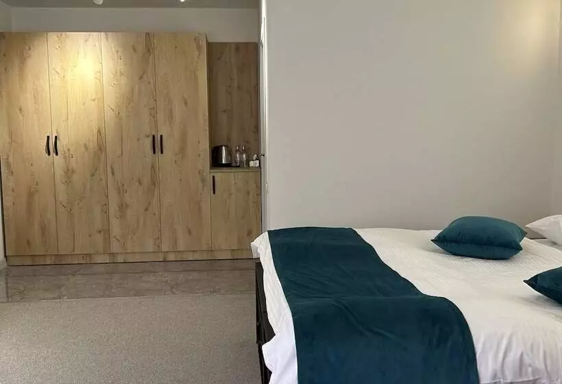 هتل Taniqinn Dilijan