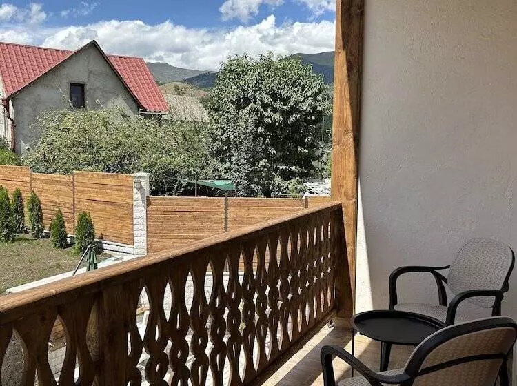 هتل Taniqinn Dilijan