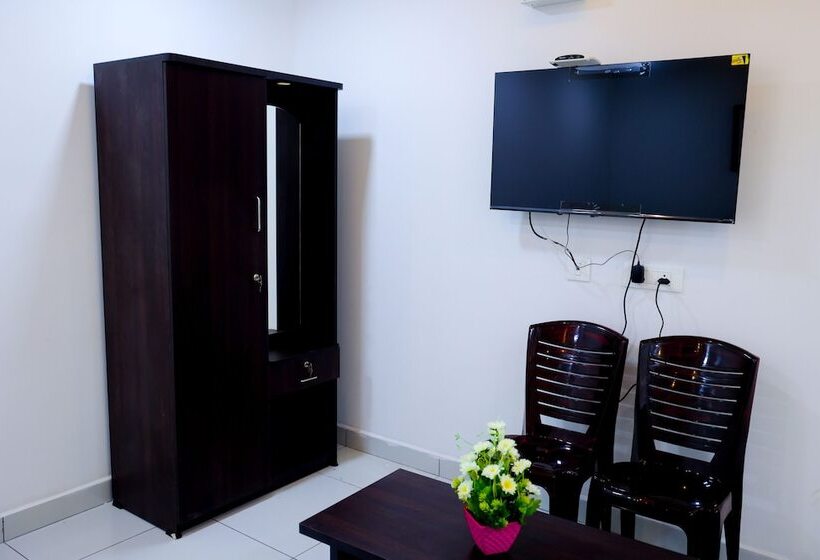 Hotel Golden Residency