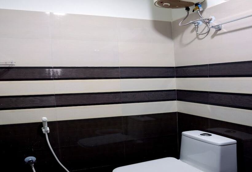 Hotel Golden Residency