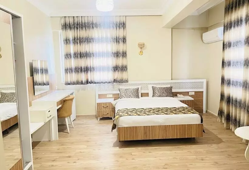 هتل Grand Gulizar