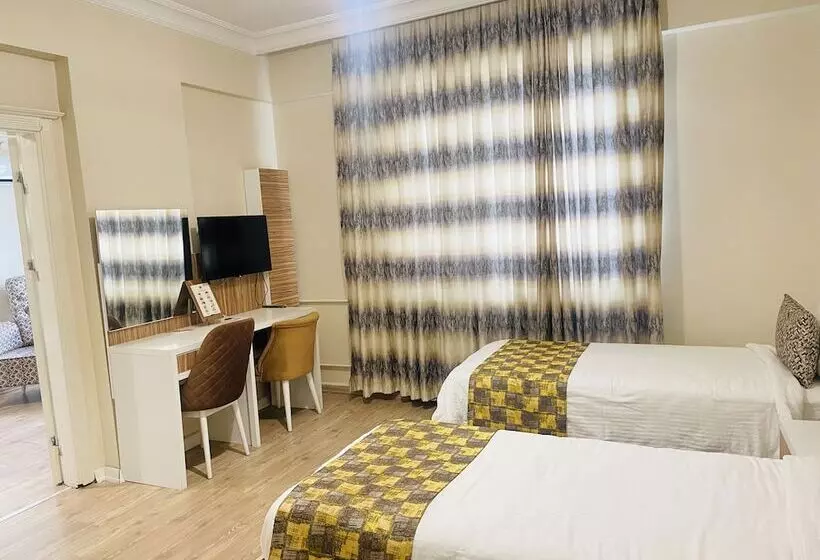 هتل Grand Gulizar