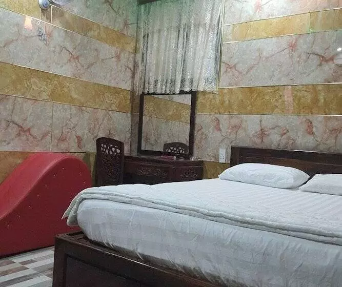هتل Hoa Anh Dao Garden