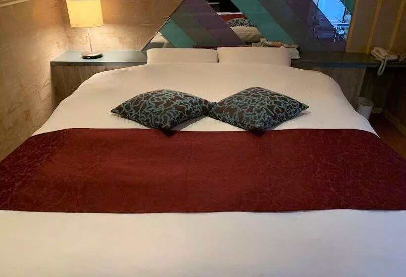 Hotelli Joygarden   Adults Only