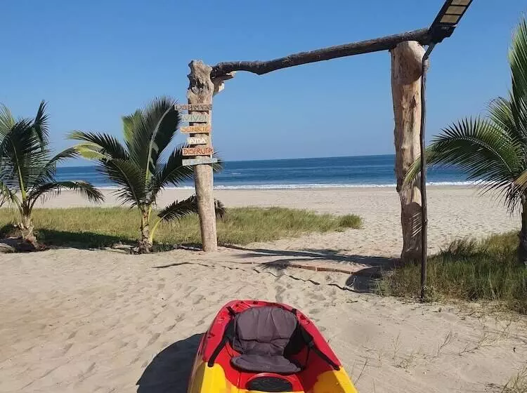 هتل Las Hamacas