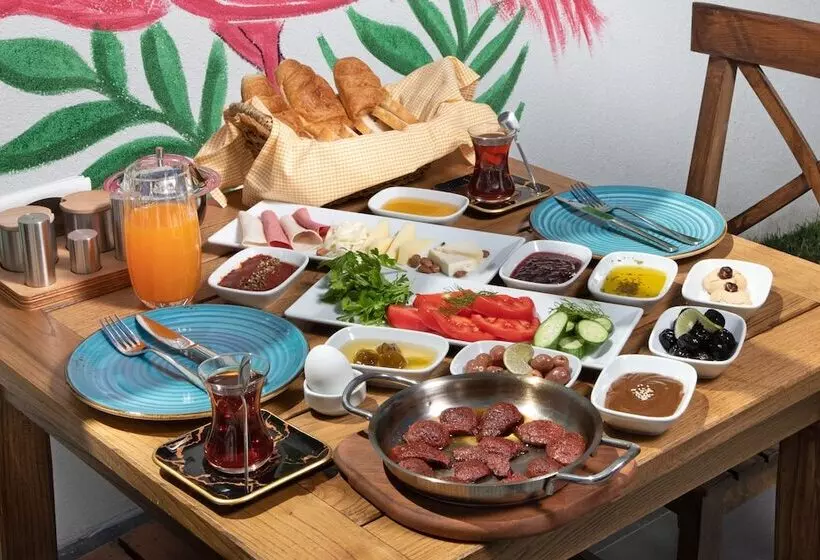 هتل Melitya
