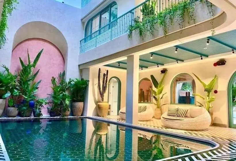 هتل Myyan Retreat Da Nang