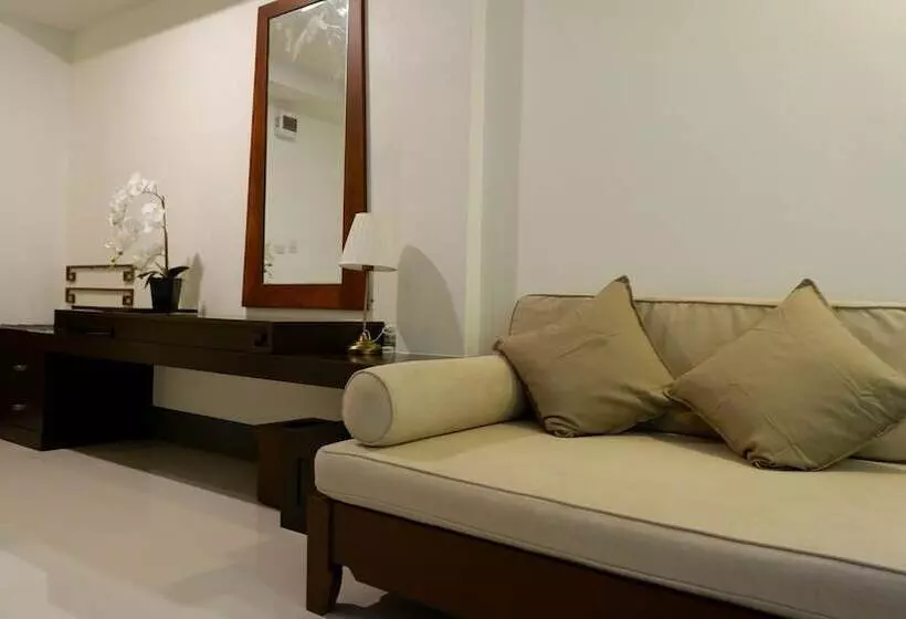 هتل Nara Residence Trang