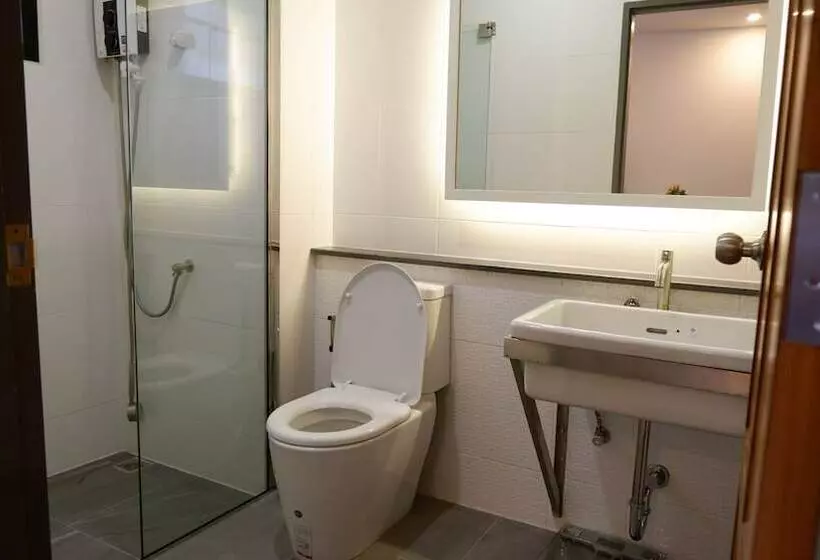 هتل Nara Residence Trang