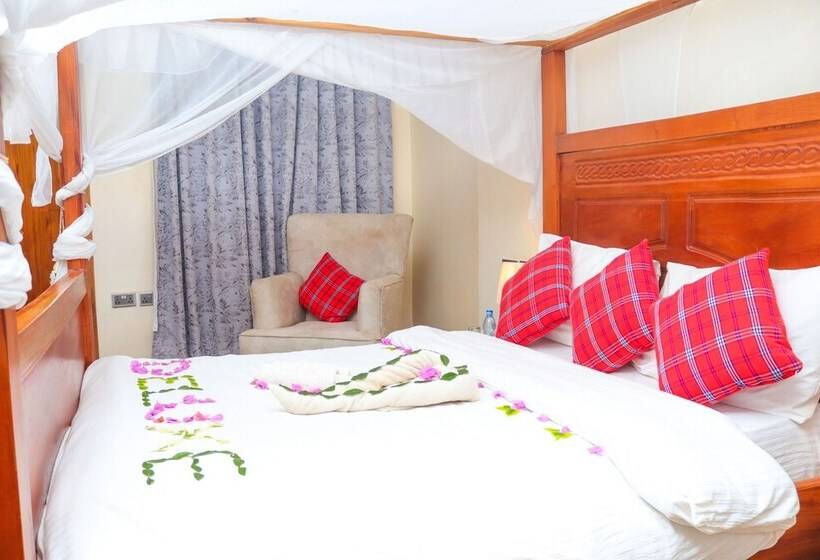 Hotel River Lumi Resort   Taveta