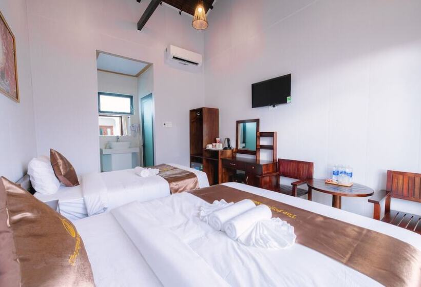 هتل The Poplar Resort