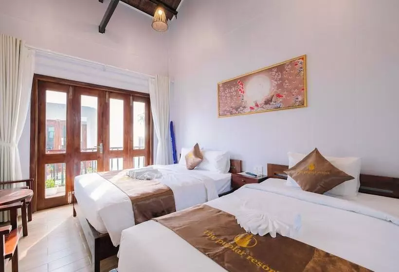 هتل The Poplar Resort