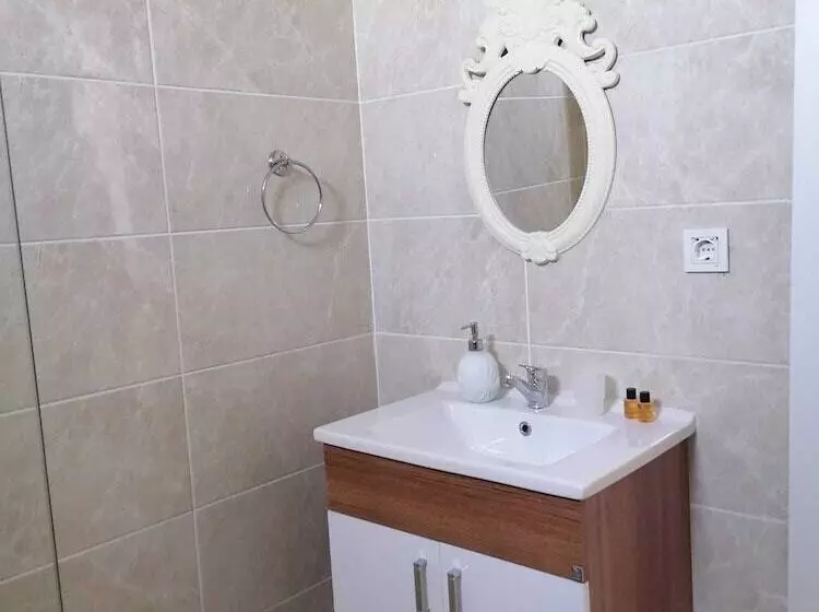 Hotelli Ispilya Pansiyon