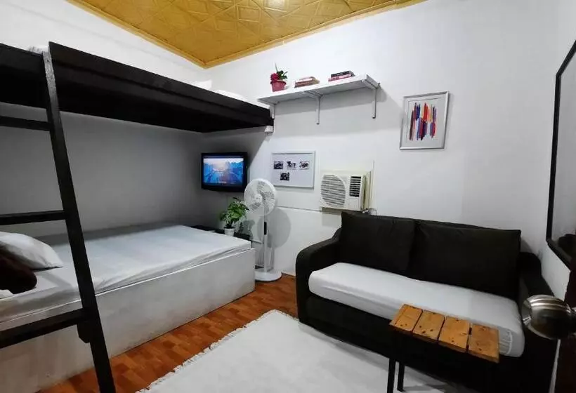 پانسیون 1br Or 2br Staycation In Quezon City 6
