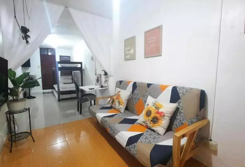 پانسیون 1br Or 2br Staycation In Quezon City 6