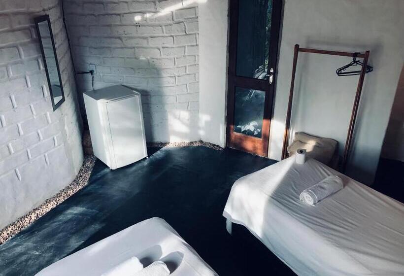 پانسیون Espaço Shanti   Chalés