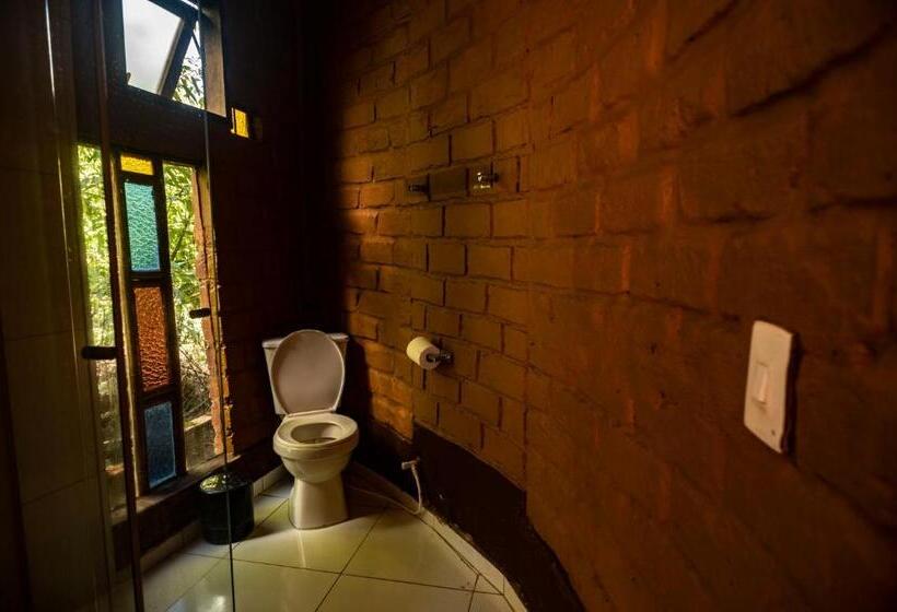 پانسیون Espaço Shanti   Chalés