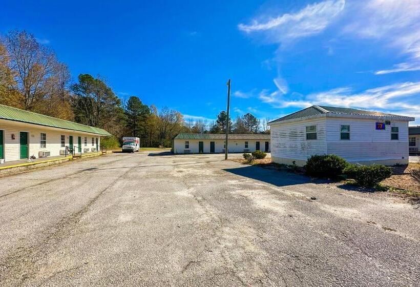 Sparta Seven Motel By Oyo Near Milledgeville