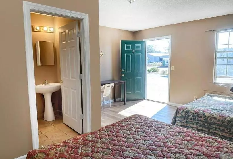 Sparta Seven Motel By Oyo Near Milledgeville