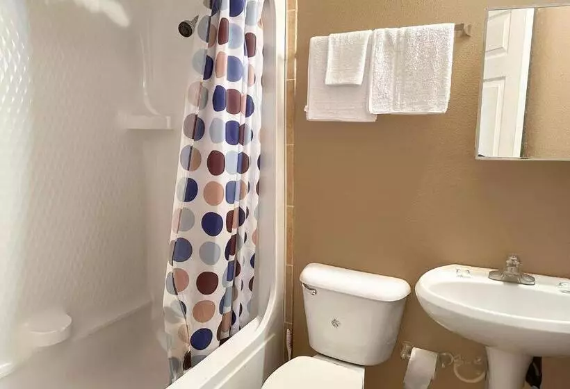 Sparta Seven Motel By Oyo Near Milledgeville