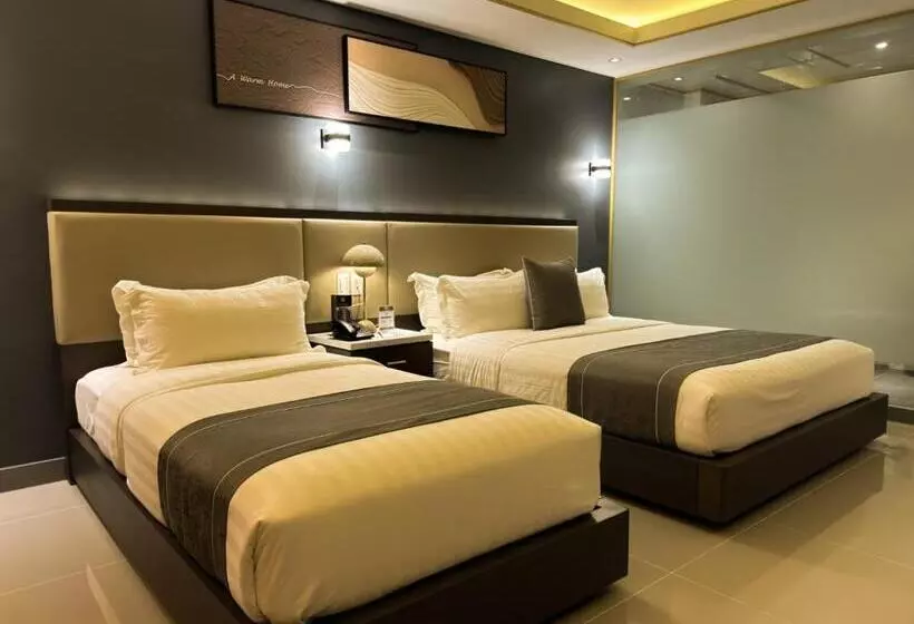 Subic Riviera Hotel & Residences