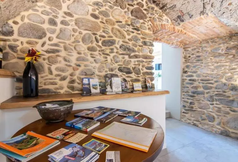 Aamiaismajoitus (B&B) R&b Al Lago