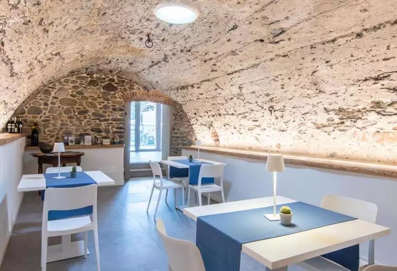 Aamiaismajoitus (B&B) R&b Al Lago