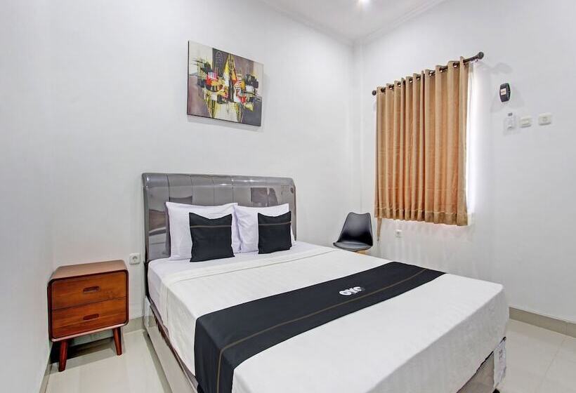 Collection O 93019 Ketemon Hotel & Resto