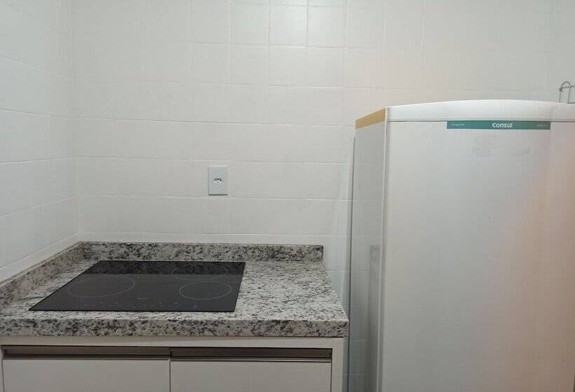 Herberg Fernanda  Aide