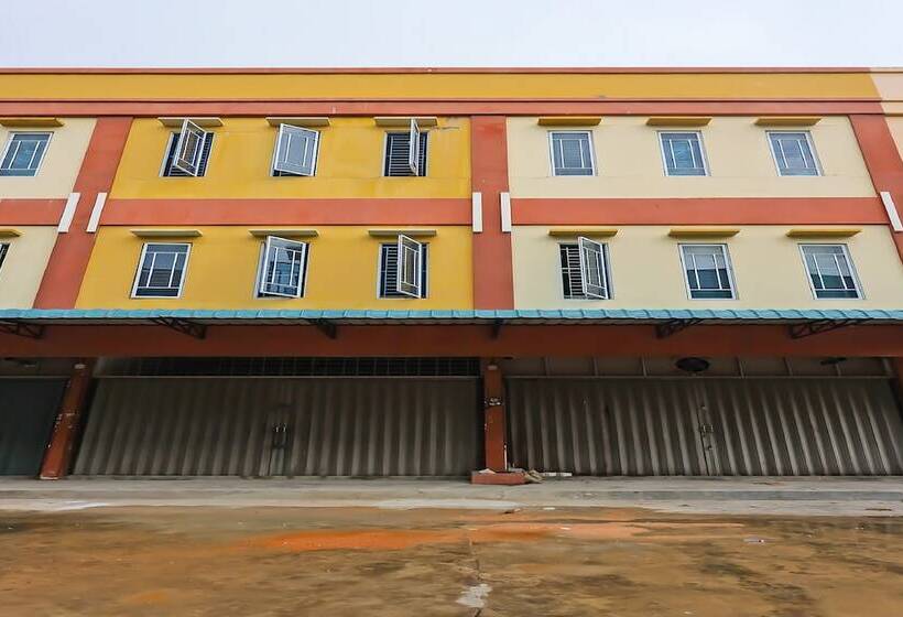 בית מלון כפרי Hasan House Syariah 2 By Oyo