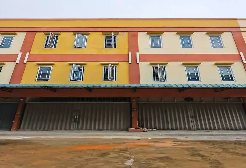 هتل Hasan House Syariah 2 By Oyo