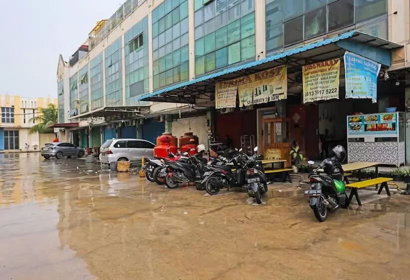 هتل Hasan House Syariah 2 By Oyo