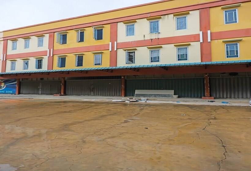 בית מלון כפרי Hasan House Syariah 2 By Oyo