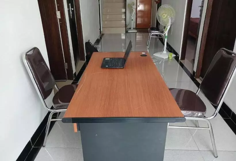 Hotelli Homy Stay Syariah By Oyo