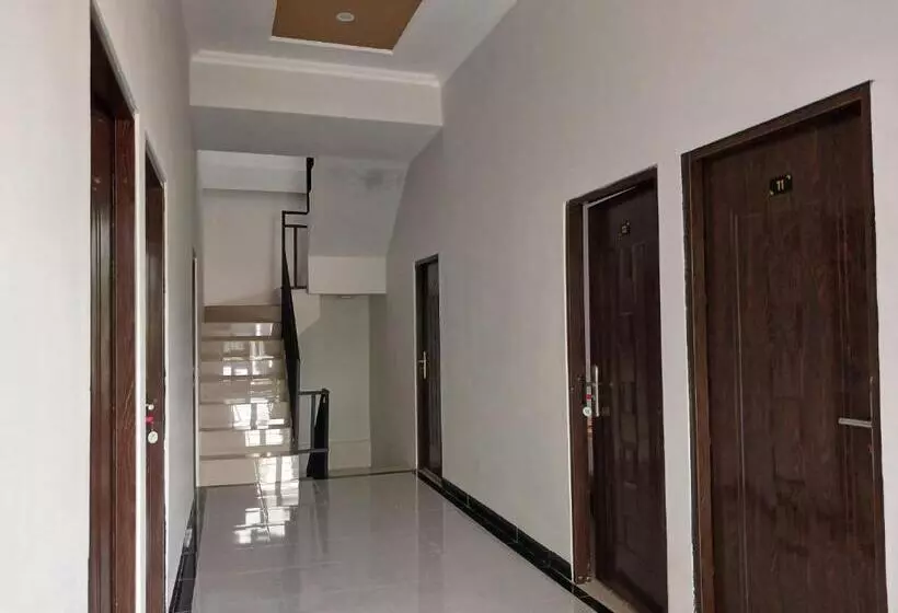 Hotelli Homy Stay Syariah By Oyo