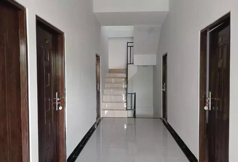 Hotelli Homy Stay Syariah By Oyo