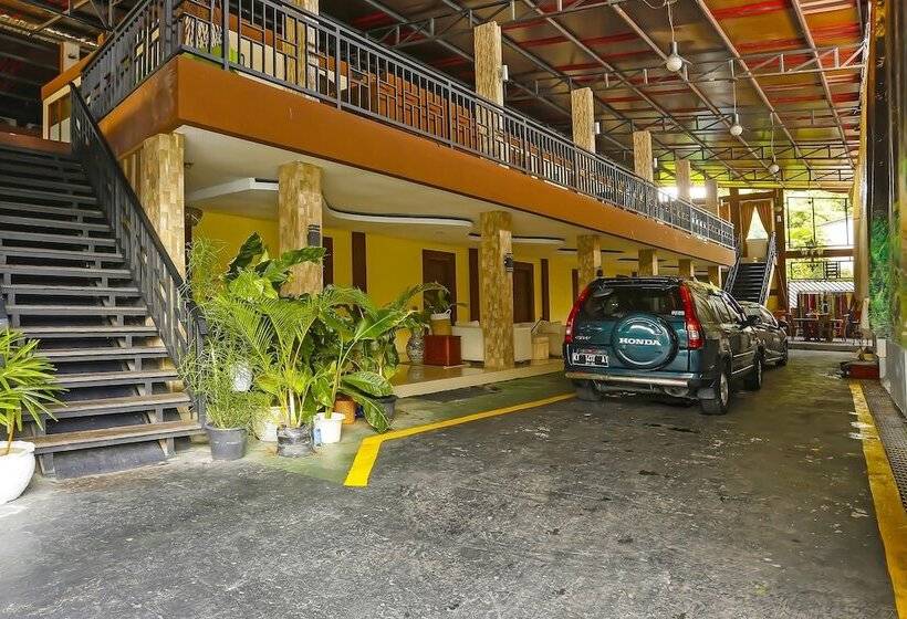 בית מלון כפרי Pondokan Nadita Homestay By Oyo