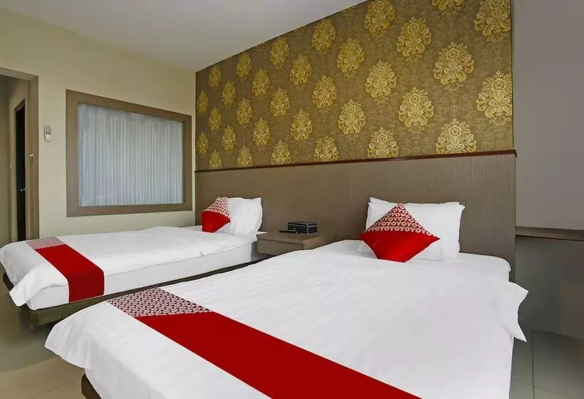 هتل Pondokan Nadita Homestay By Oyo