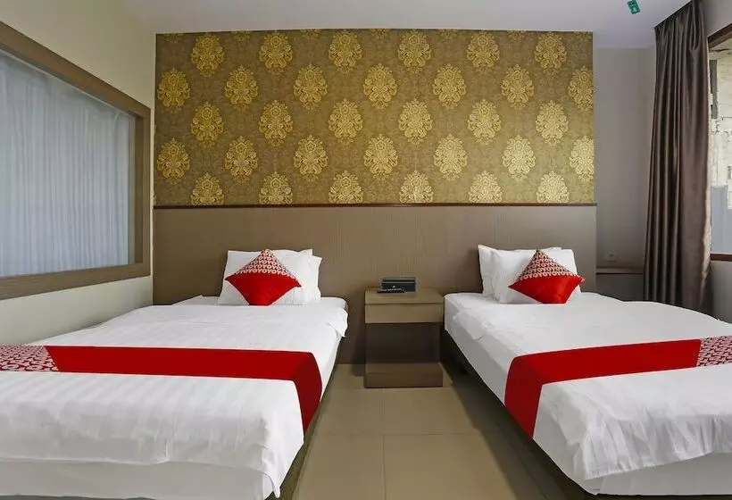هتل Pondokan Nadita Homestay By Oyo