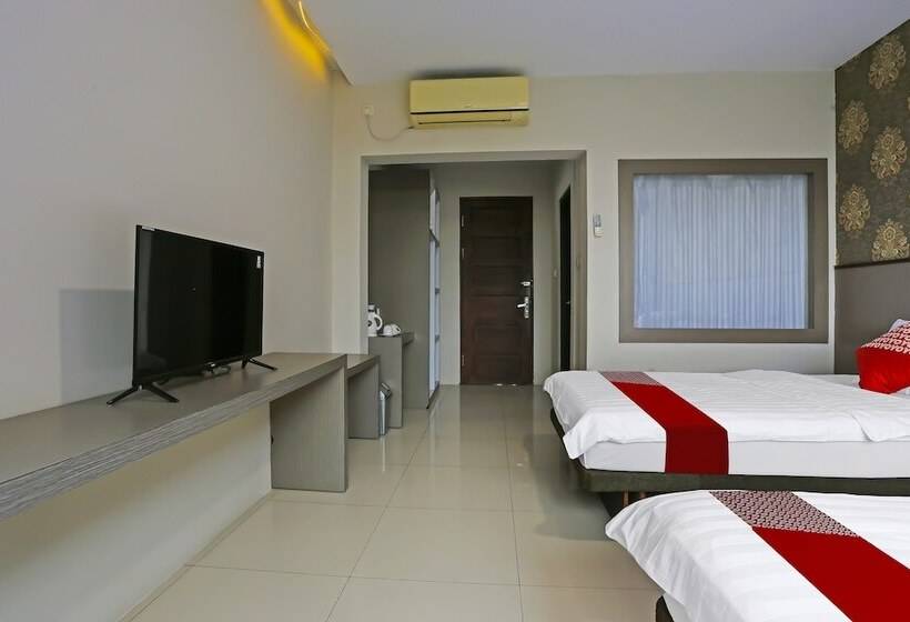 בית מלון כפרי Pondokan Nadita Homestay By Oyo