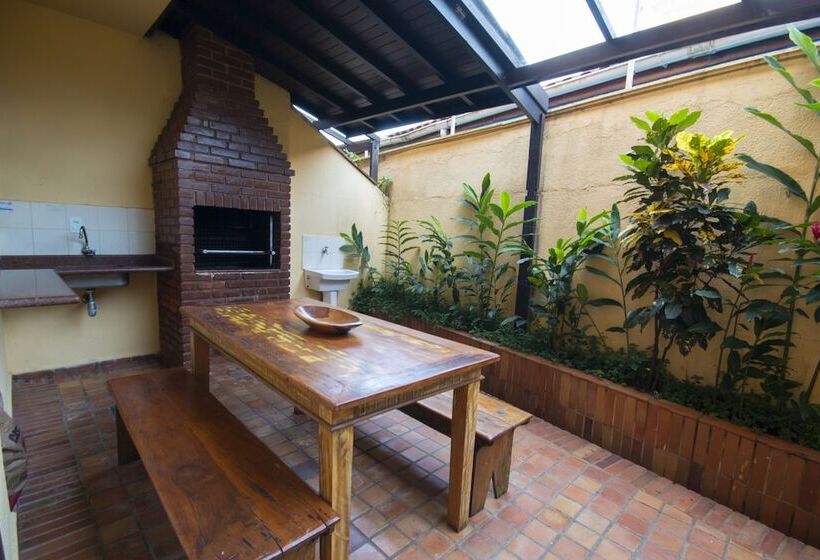 호텔 Residencial Santa Lucia