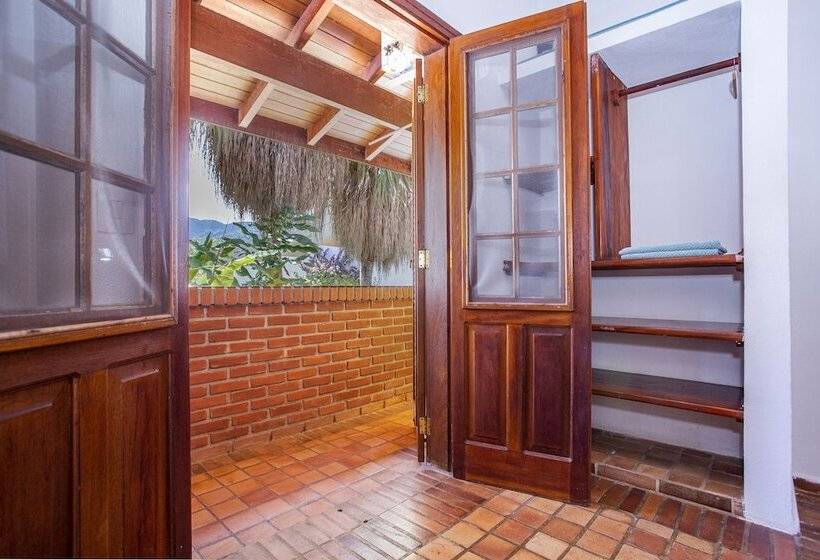 호텔 Residencial Santa Lucia