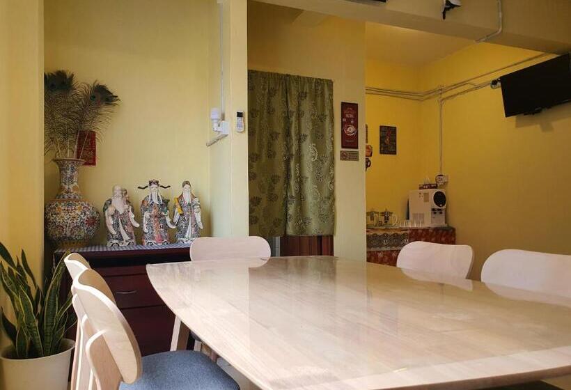 Hôtel Spot On 90856 Arriva Travellers