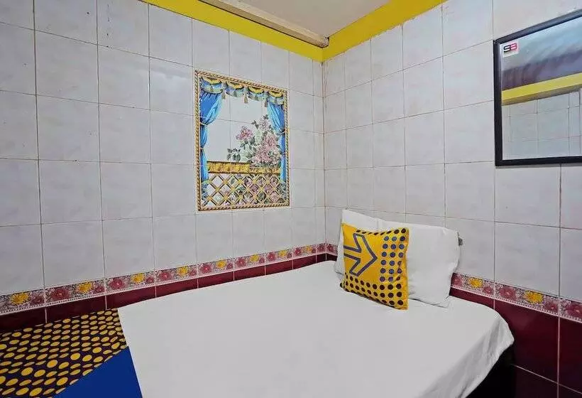Hotelli Spot On 92651 Meir E Homestay Syariah