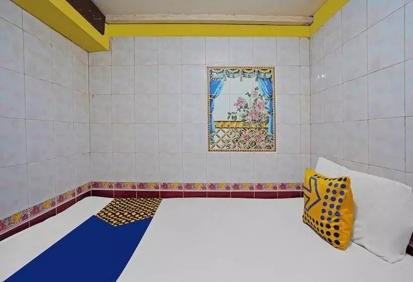 Hotelli Spot On 92651 Meir E Homestay Syariah