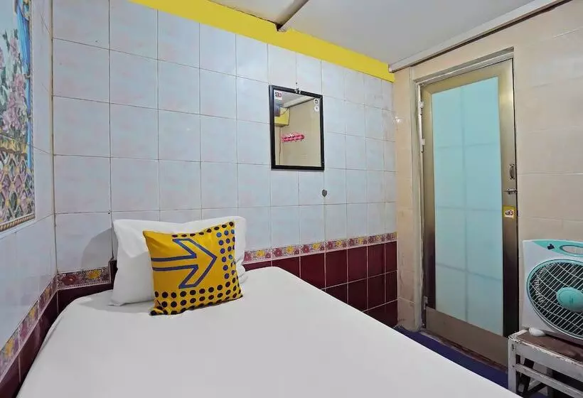 Hotelli Spot On 92651 Meir E Homestay Syariah