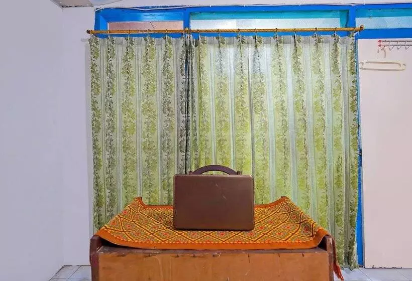 Hotelli Spot On 92651 Meir E Homestay Syariah